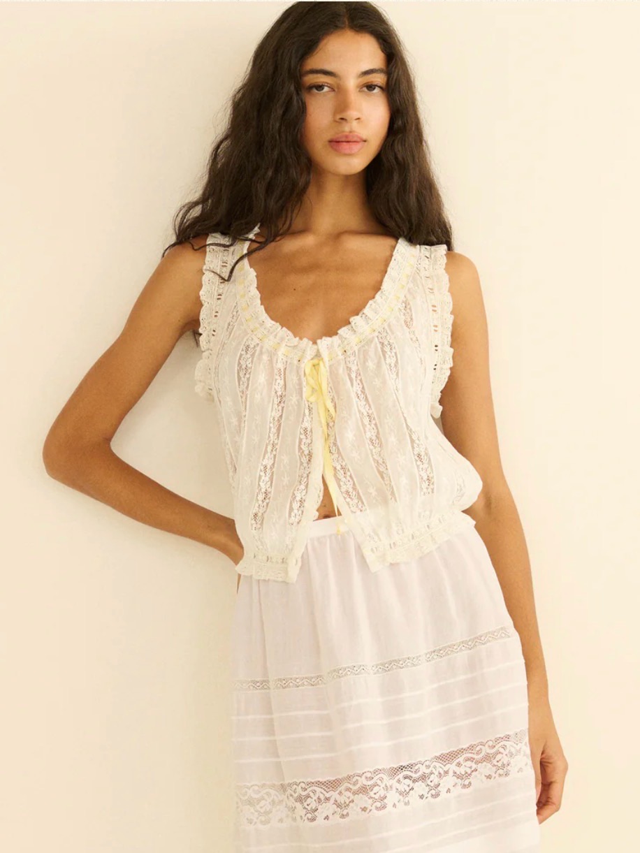 Doen Vetiver Lace Ruffled Top With Yellow Tie Salt